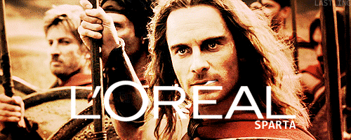 Michael fassbender con pelazo en 300 glupglup