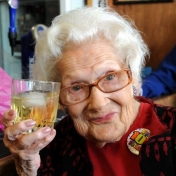 Salir y sentirte la madre de todo el pub